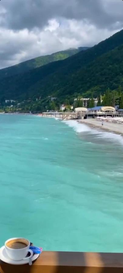 Белый Лотос Gagra Bagian luar foto